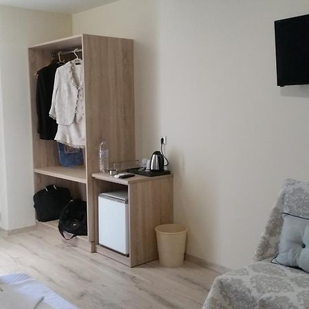 Dreamy Airport'S Apartment Iraklio Exterior foto