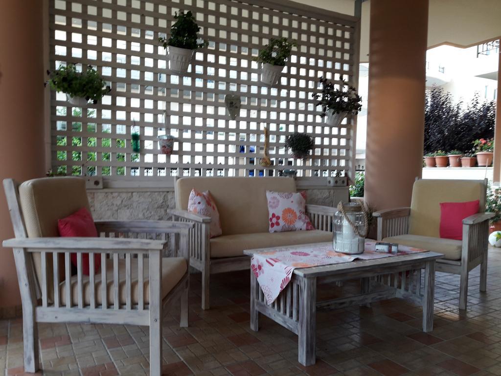 Dreamy Airport'S Apartment Iraklio Exterior foto