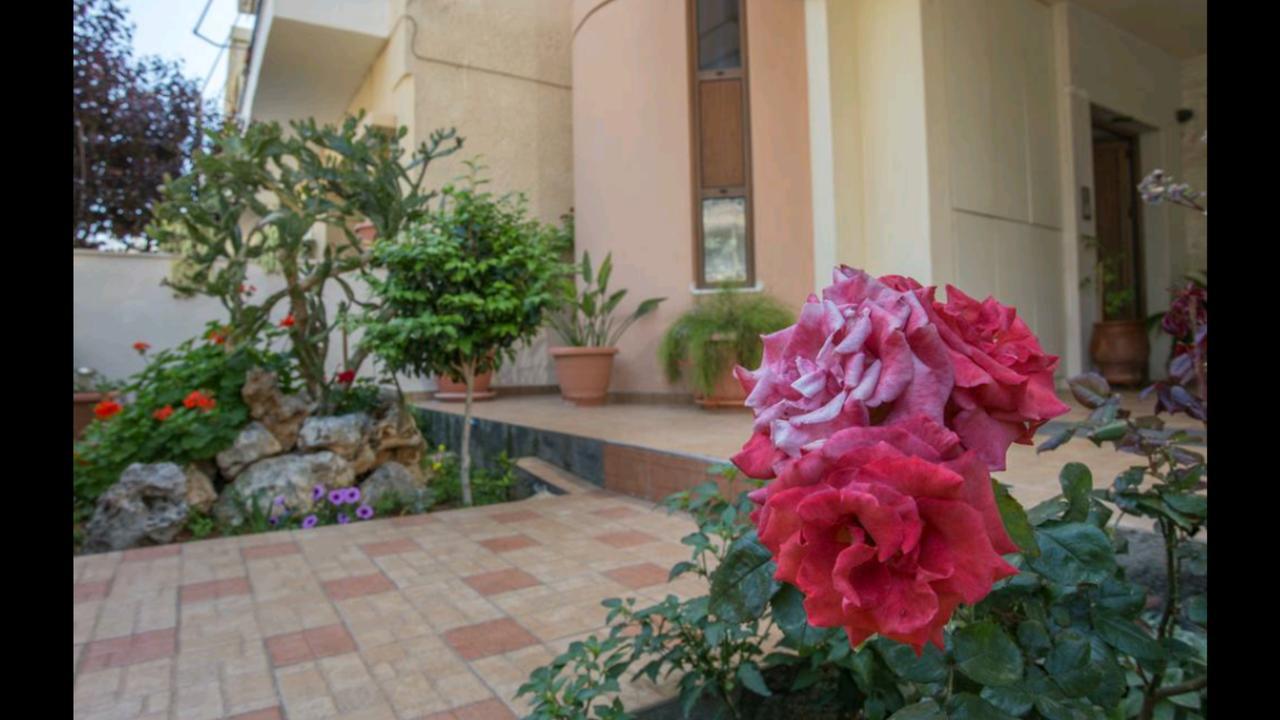 Dreamy Airport'S Apartment Iraklio Exterior foto